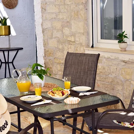 Karmela's By Corfuescapes