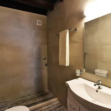 Karmela's By Corfuescapes * Агиос-Иоаннис-Перист