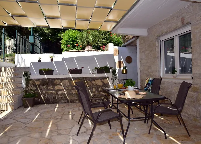 Karmela's By Corfuescapes Agios Ioannis Peristerion